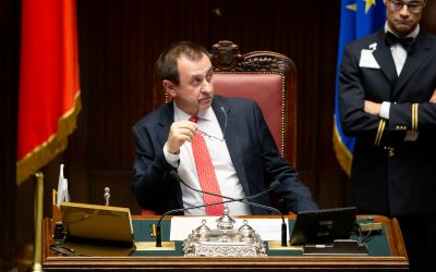 Qualcosa di rosso per la Giornata mondiale contro la violenza sulle donne