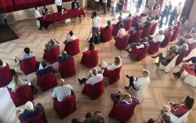 È tempo di scegliere: serietà o populismo