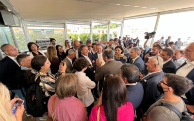 Alternativi ai populismi di destra e di sinistra